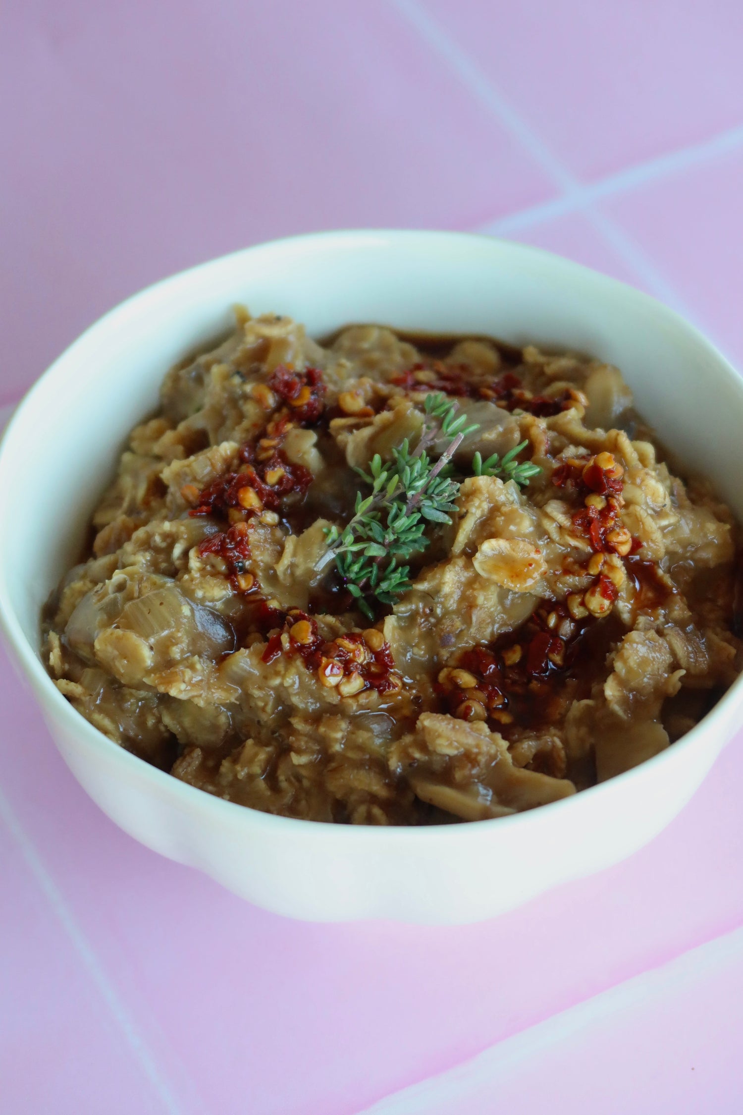 Veganuary comfort food at its best with savoury oats: Creamy Mushroom Porridge🥣